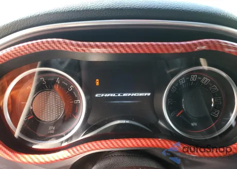 2017 Dodge Challenger Sxt z USA, uszkodzony, nr VIN 2C3CDZAG0HH637886